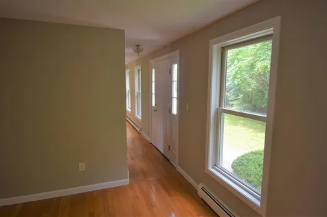 29 Great Pond Road Kingston NH 03848