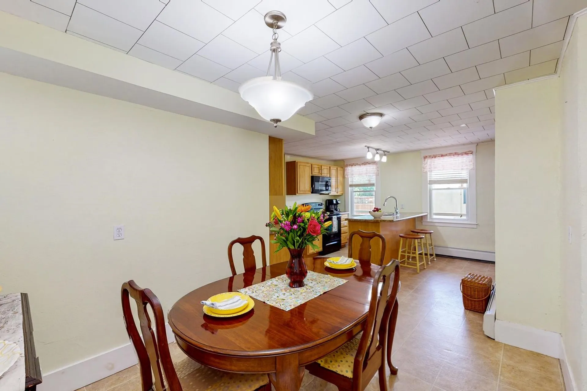 31 Academy Square Laconia NH 03246