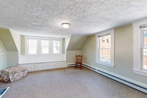31 Academy Square Laconia NH 03246