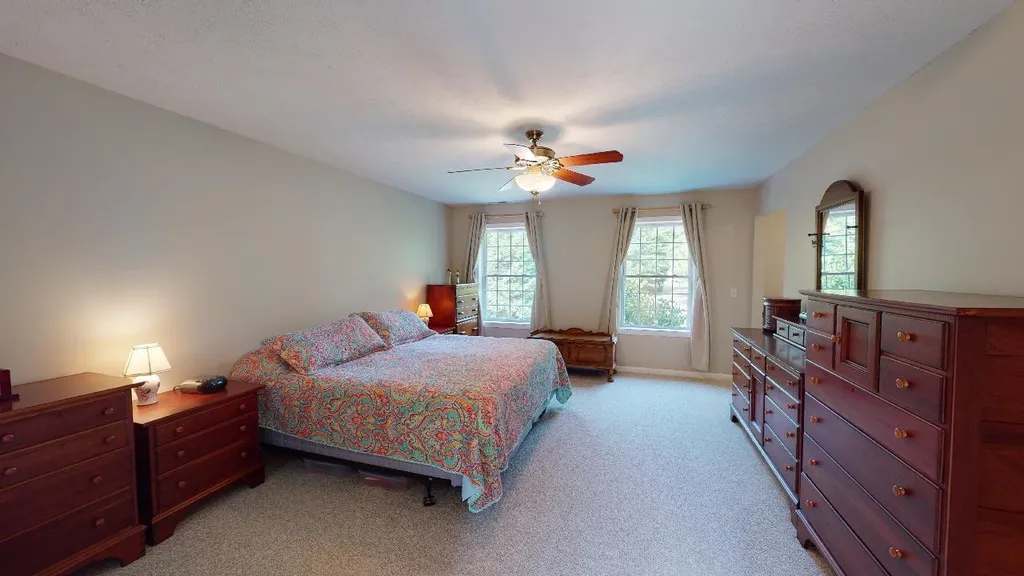 4 Fox Meadow Drive Bow NH 03304