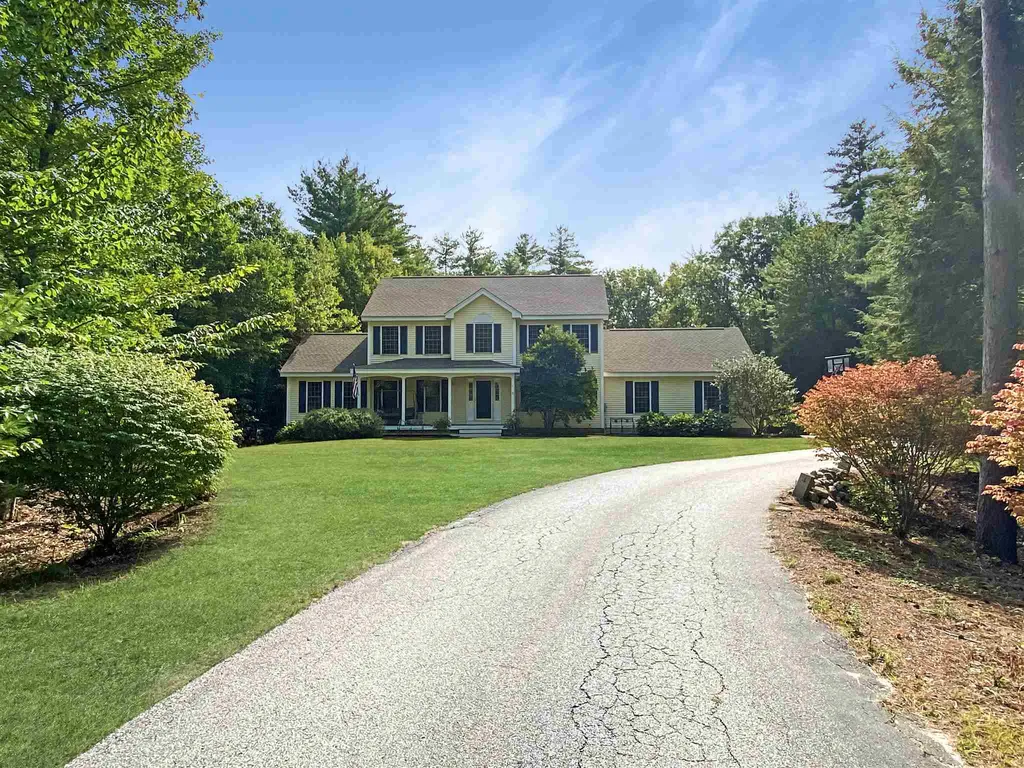 4 Fox Meadow Drive Bow NH 03304