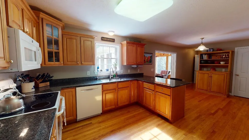 4 Fox Meadow Drive Bow NH 03304