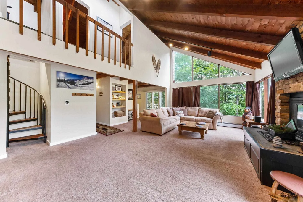 16 Beechnut Drive Lincoln NH 03251
