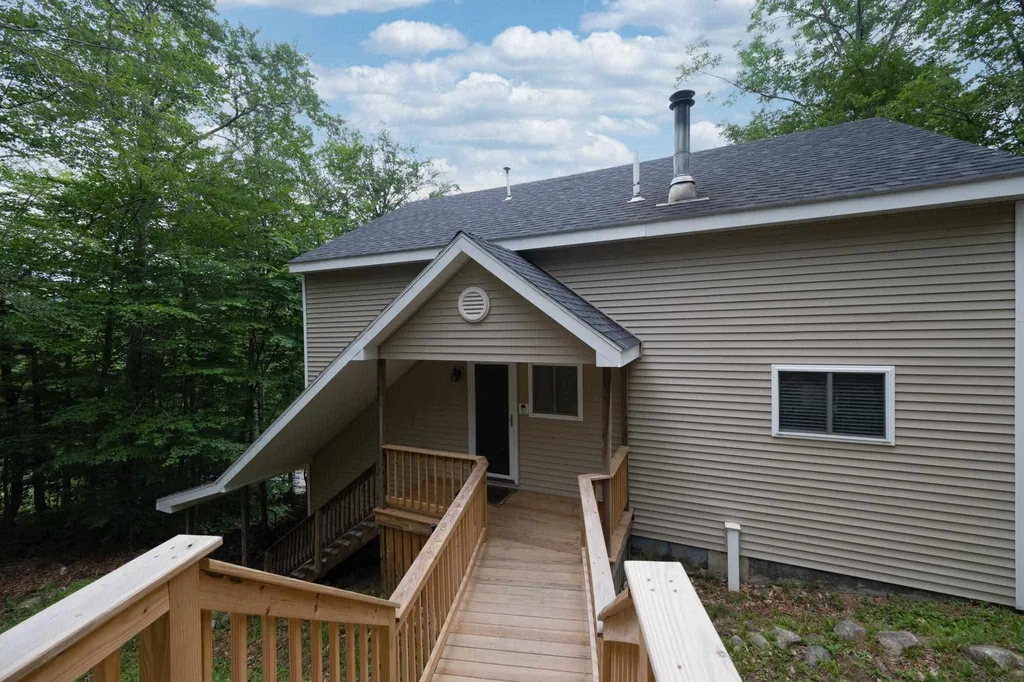 16 Beechnut Drive Lincoln NH 03251