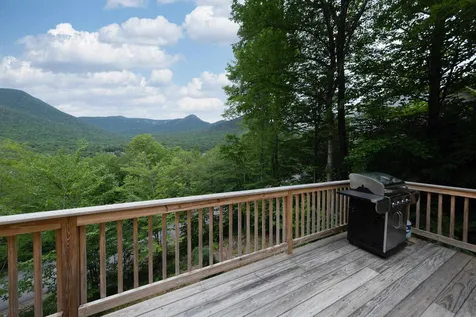 16 Beechnut Drive Lincoln NH 03251