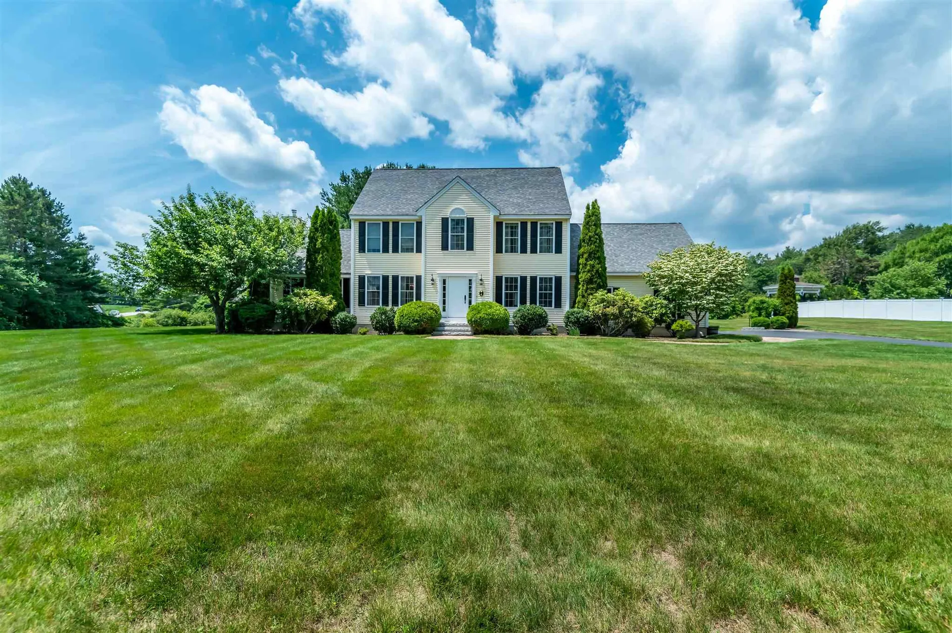 4 Ranger Road Hollis NH 03049