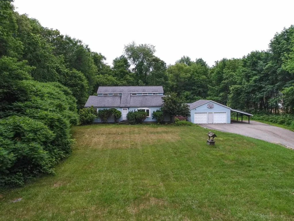 16 Fordway Road Raymond NH 03077