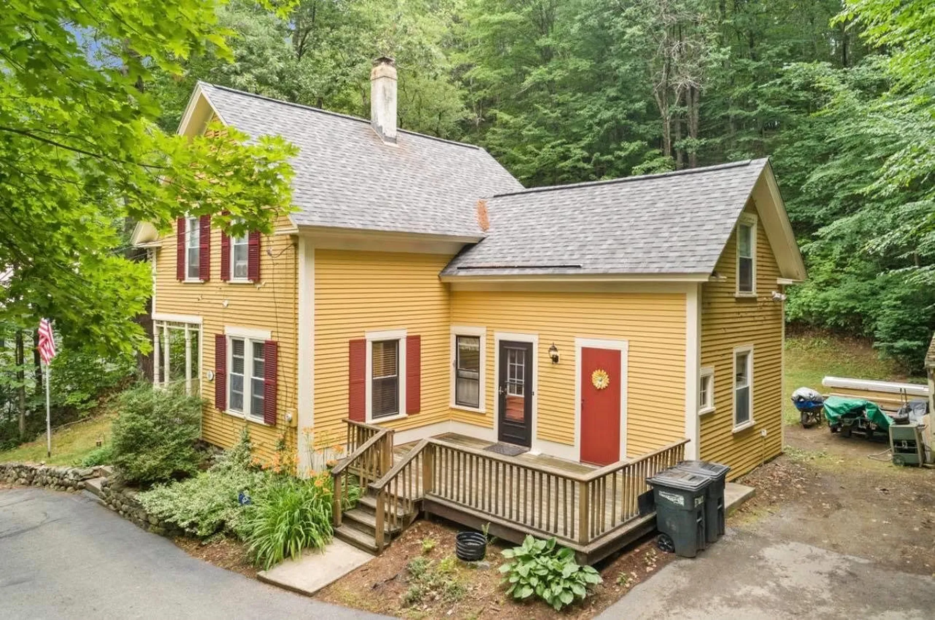 14 Meetinghouse Hill Road New Boston NH 03070