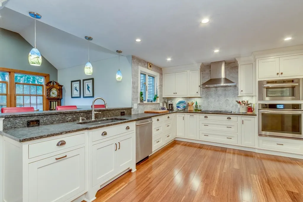 27 Oakmont Drive Concord NH 03301