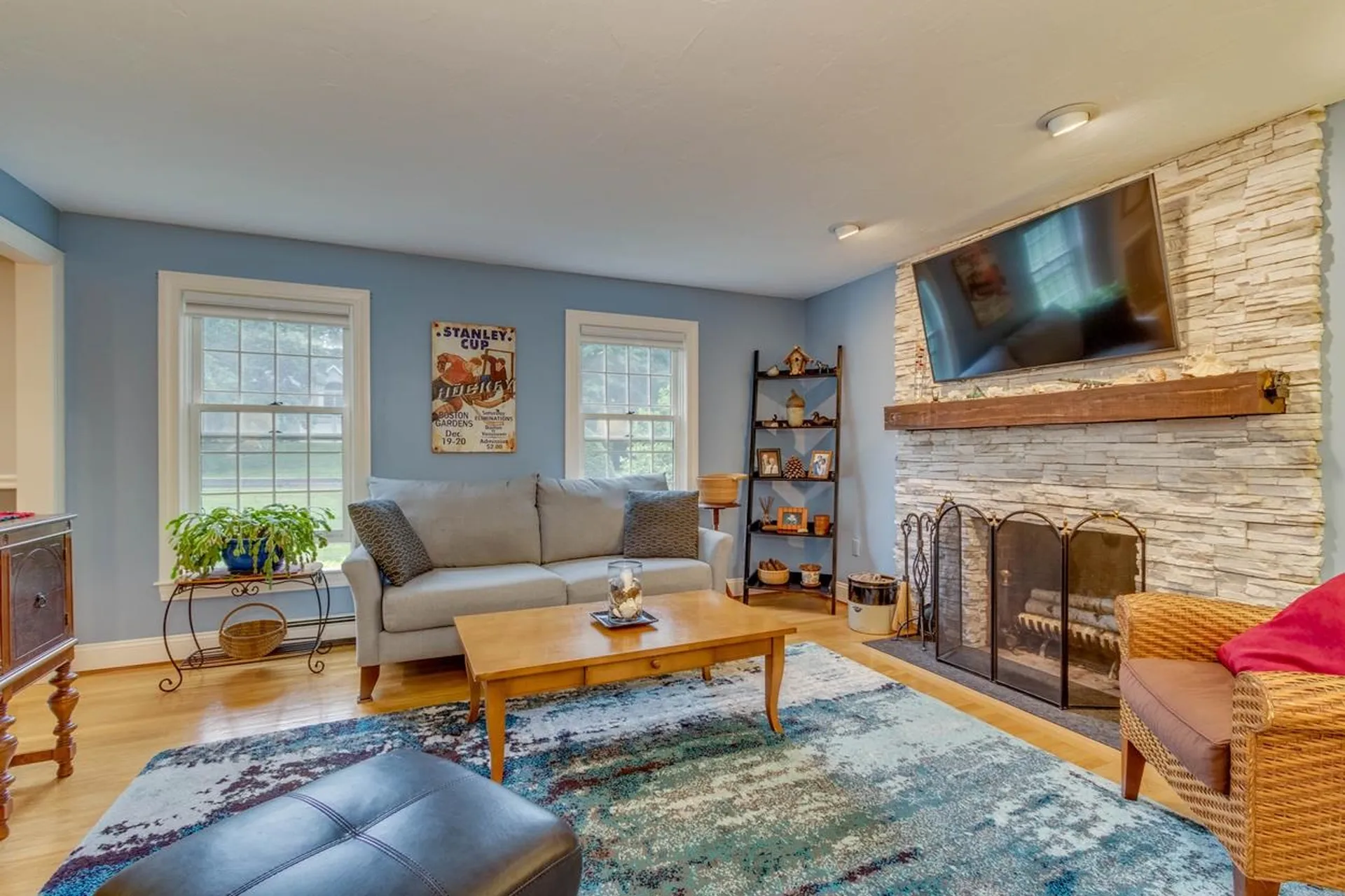27 Oakmont Drive Concord NH 03301