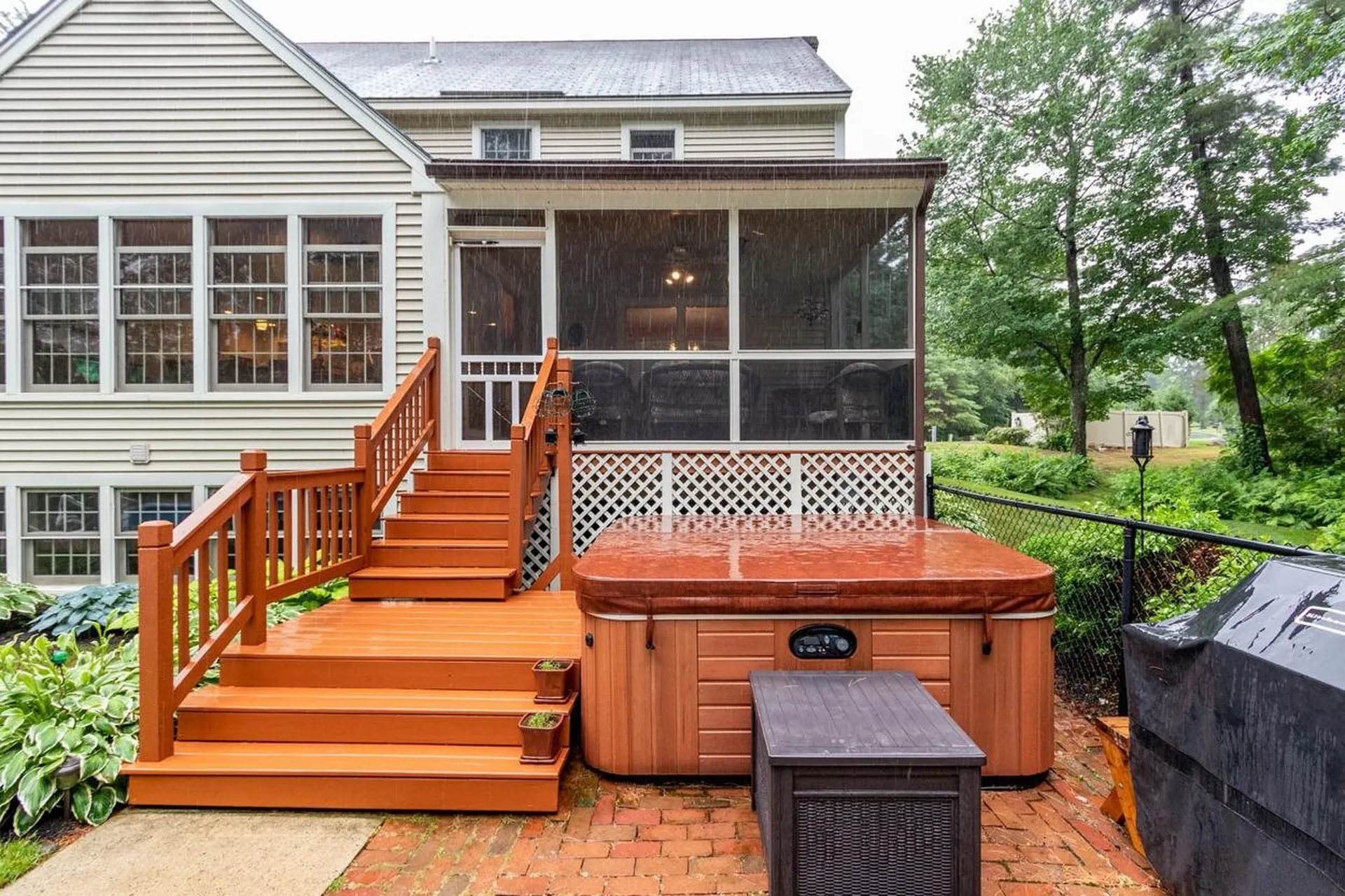27 Oakmont Drive Concord NH 03301