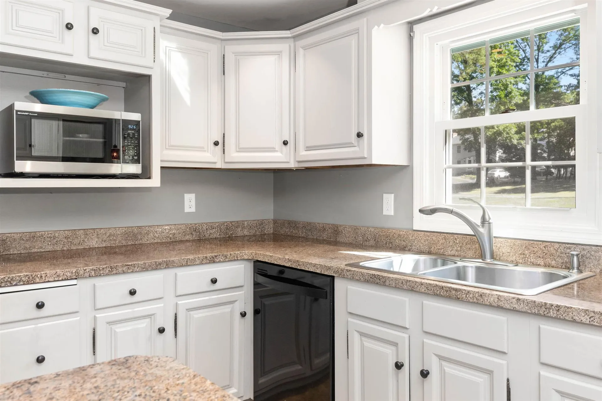 36 Golden Oaks Drive Salem NH 03079