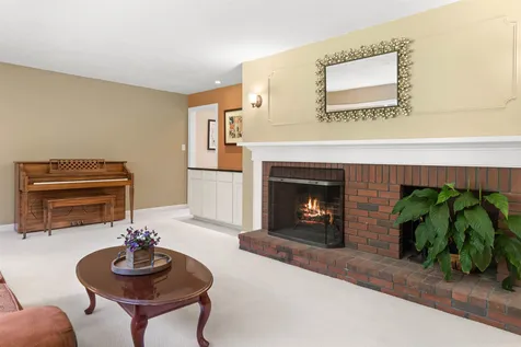 36 Golden Oaks Drive Salem NH 03079