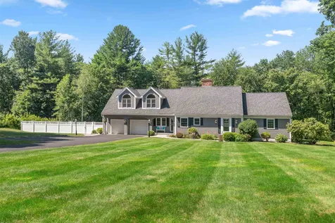 36 Golden Oaks Drive Salem NH 03079