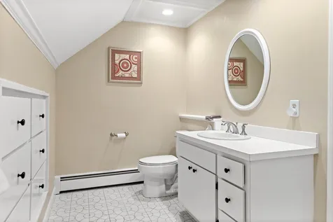 36 Golden Oaks Drive Salem NH 03079