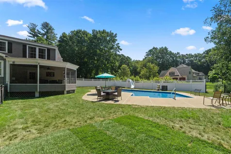 36 Golden Oaks Drive Salem NH 03079