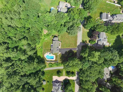 36 Golden Oaks Drive Salem NH 03079