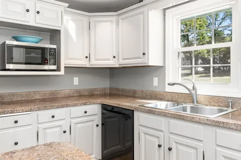 36 Golden Oaks Drive Salem NH 03079