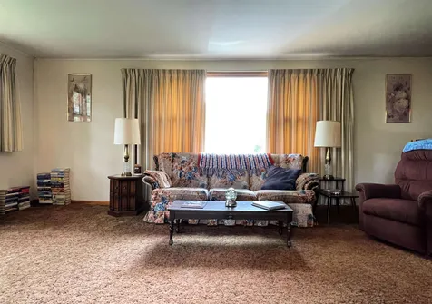 154 Farmer Drive St. Johnsbury VT 05819