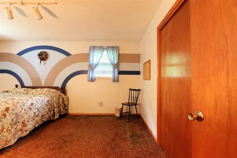 154 Farmer Drive St. Johnsbury VT 05819