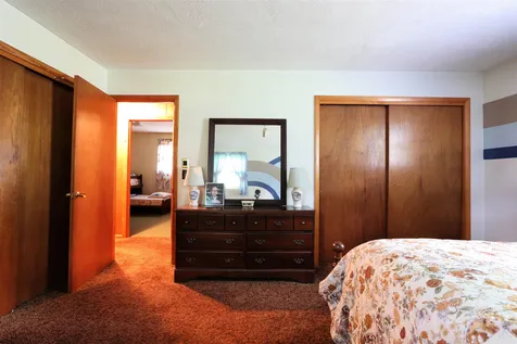 154 Farmer Drive St. Johnsbury VT 05819