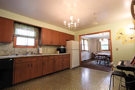 154 Farmer Drive St. Johnsbury VT 05819