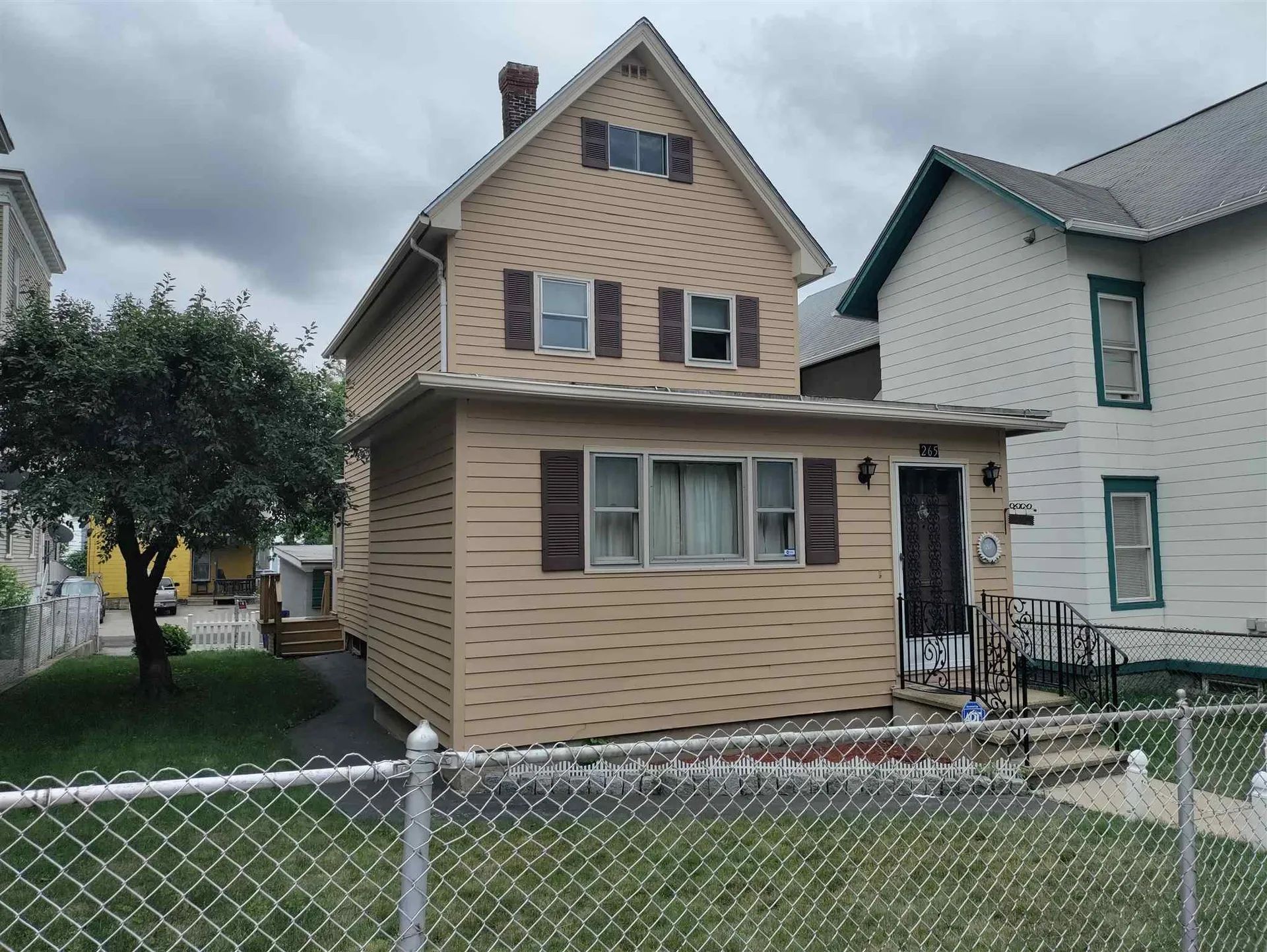 265 Cedar Street Manchester NH 03103