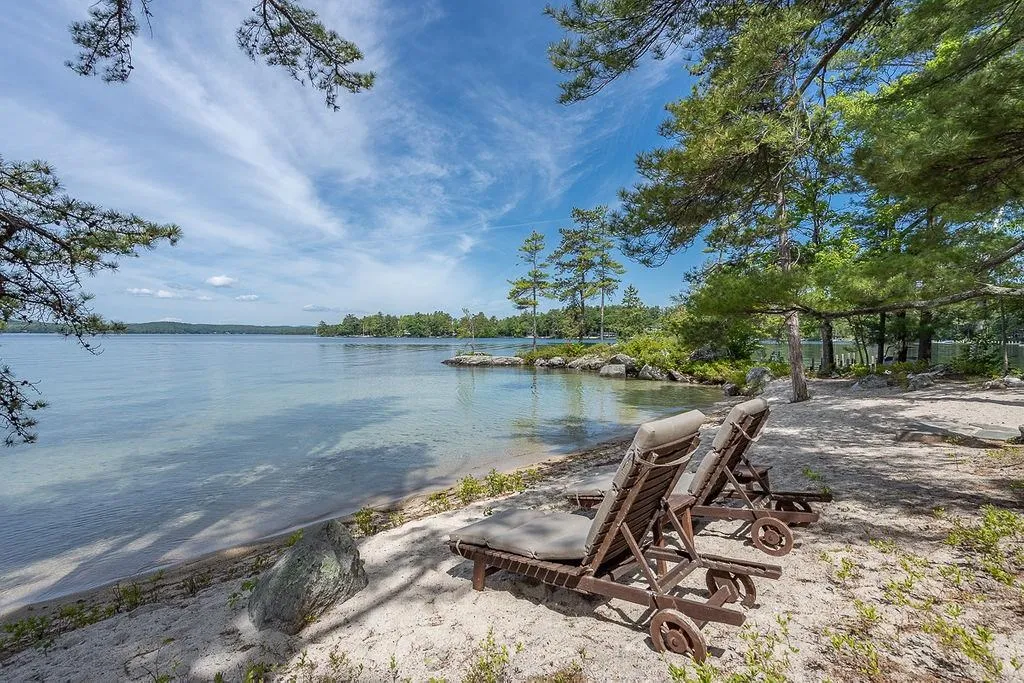 75 Norway Point Moultonborough NH 03254