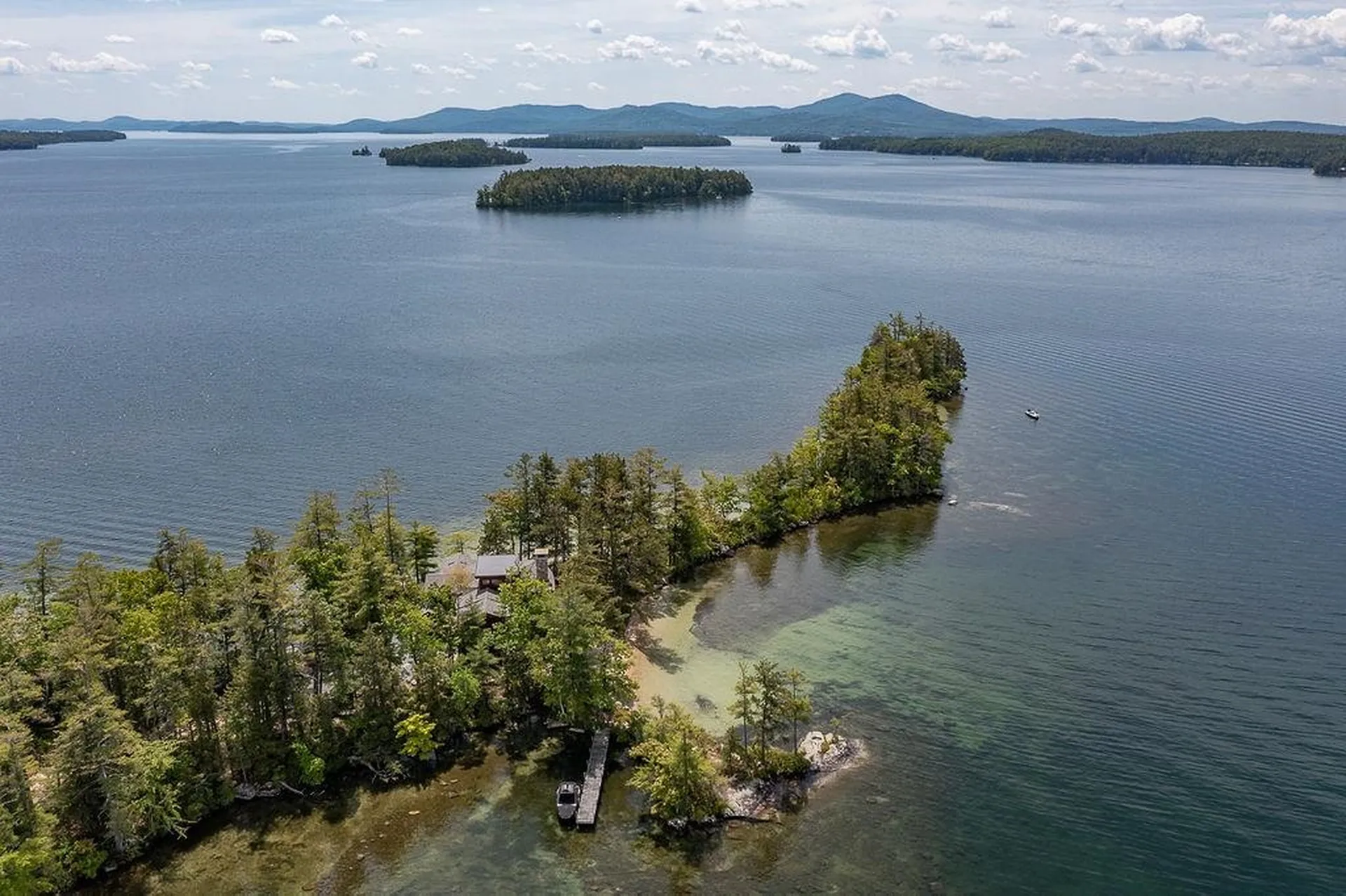 75 Norway Point Moultonborough NH 03254