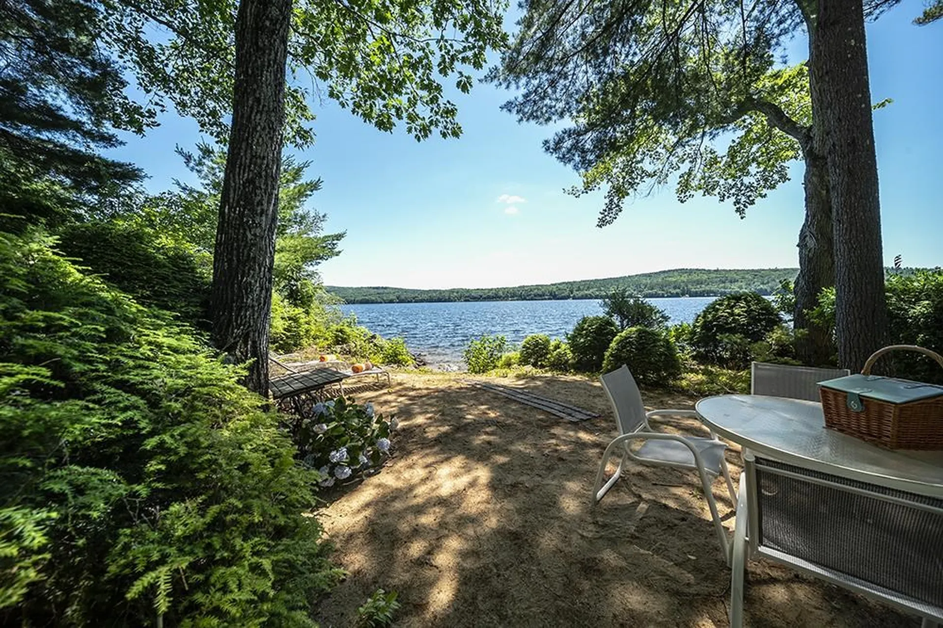 18 Pike Island Road Meredith NH 03253