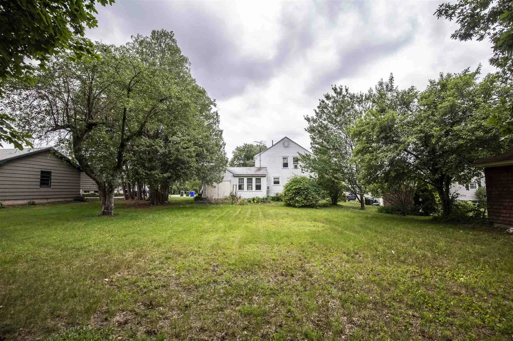 22 Crawford Street Manchester NH 03109