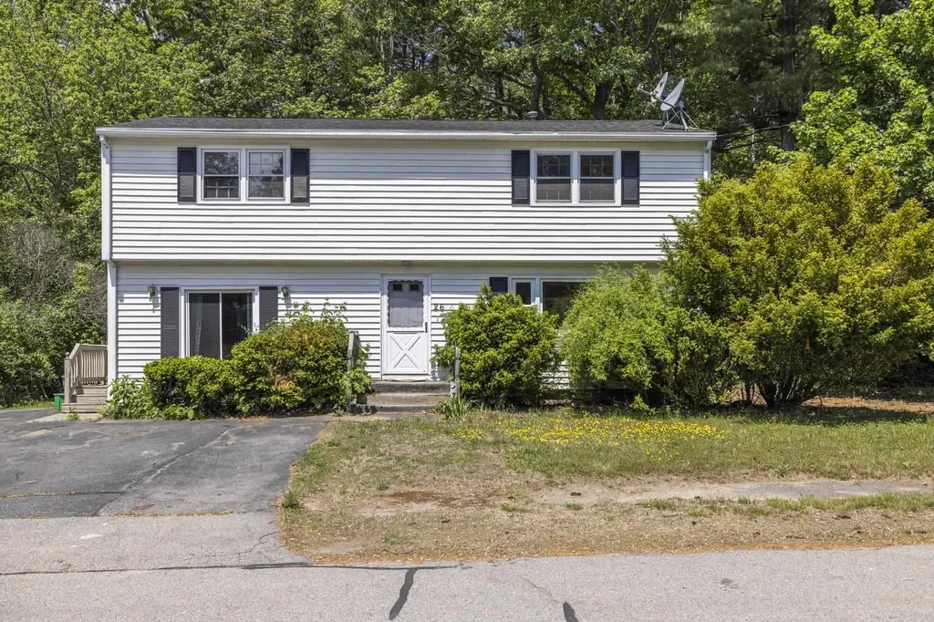 26 Suzanne Drive Portsmouth NH 03801