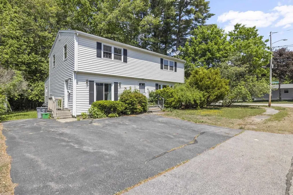26 Suzanne Drive Portsmouth NH 03801