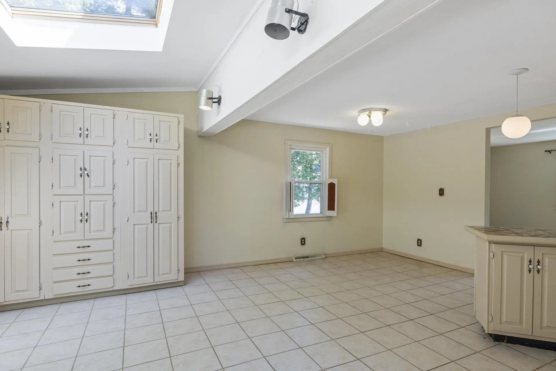 26 Suzanne Drive Portsmouth NH 03801