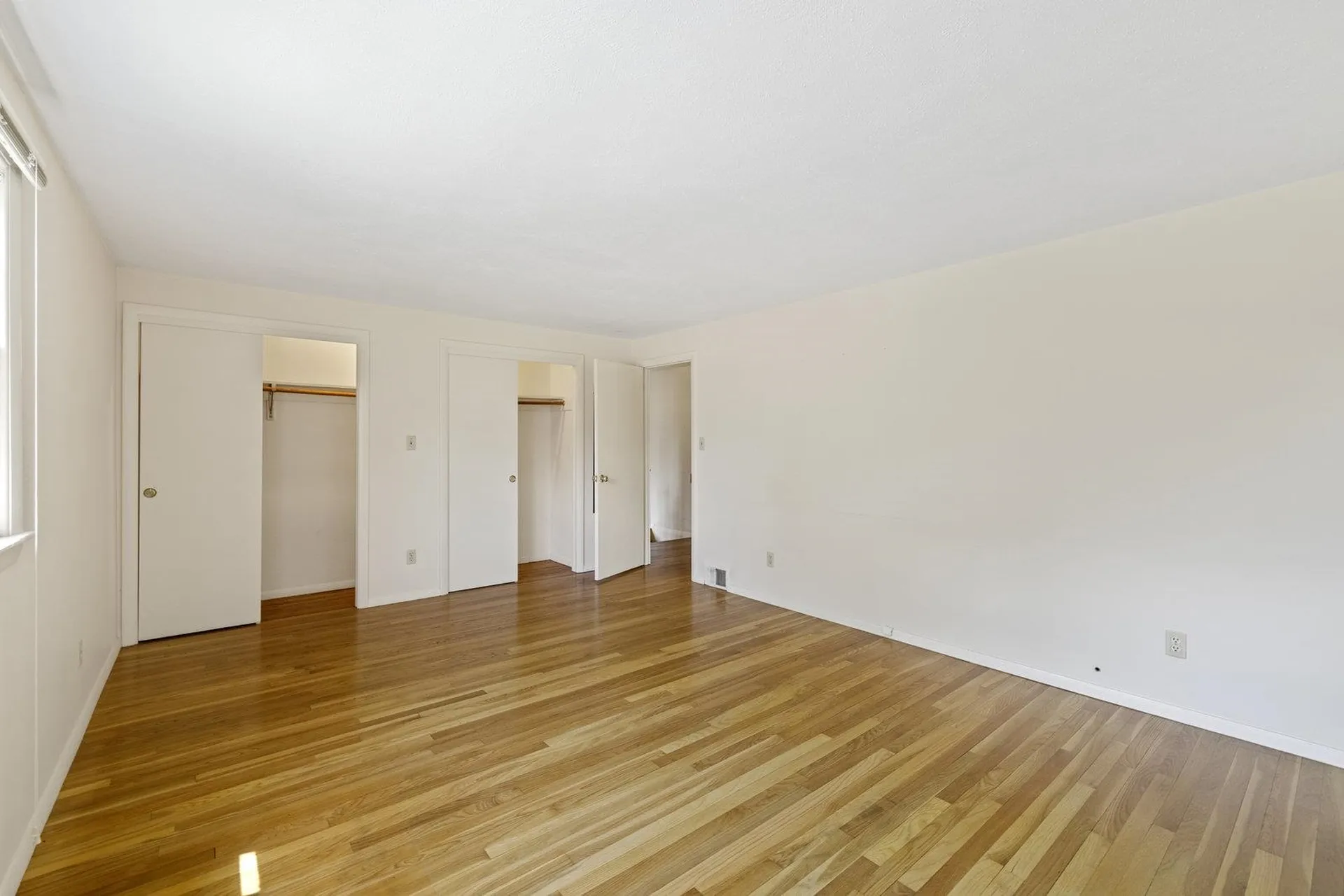 26 Suzanne Drive Portsmouth NH 03801