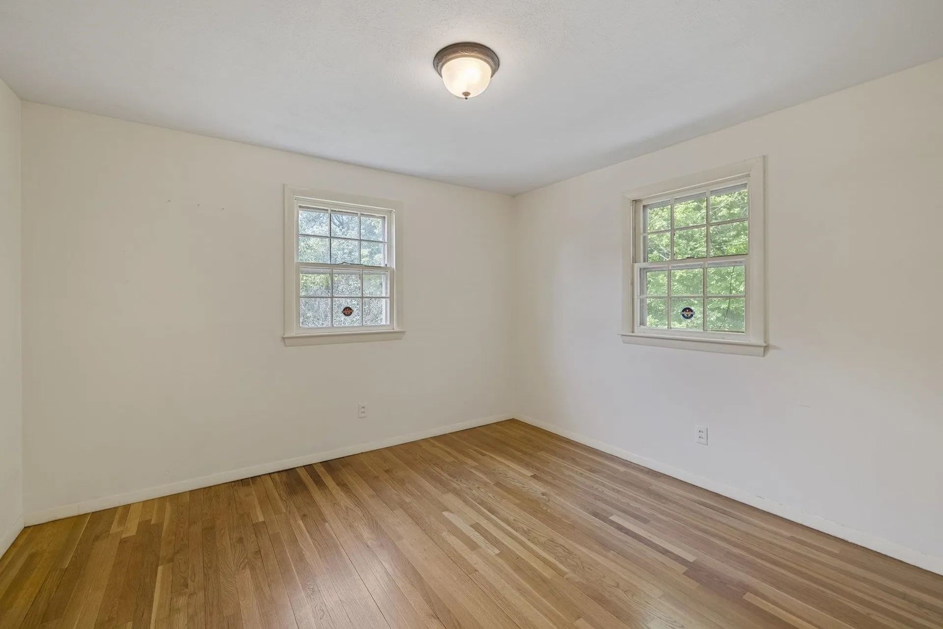 26 Suzanne Drive Portsmouth NH 03801