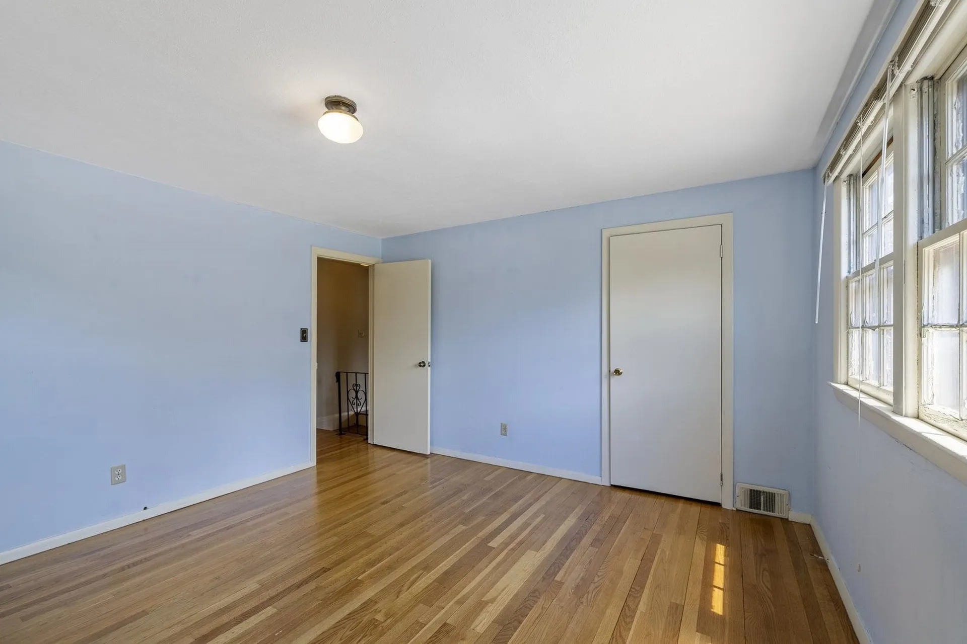 26 Suzanne Drive Portsmouth NH 03801