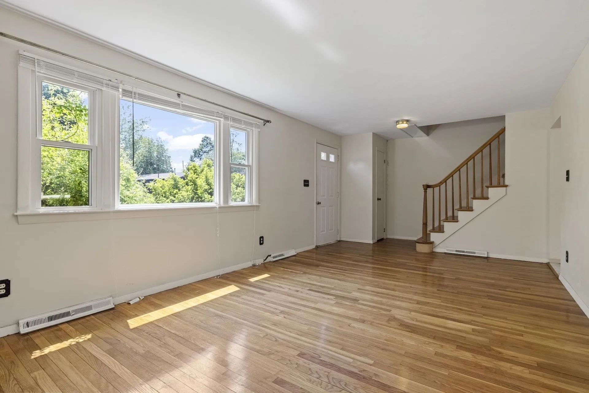 26 Suzanne Drive Portsmouth NH 03801