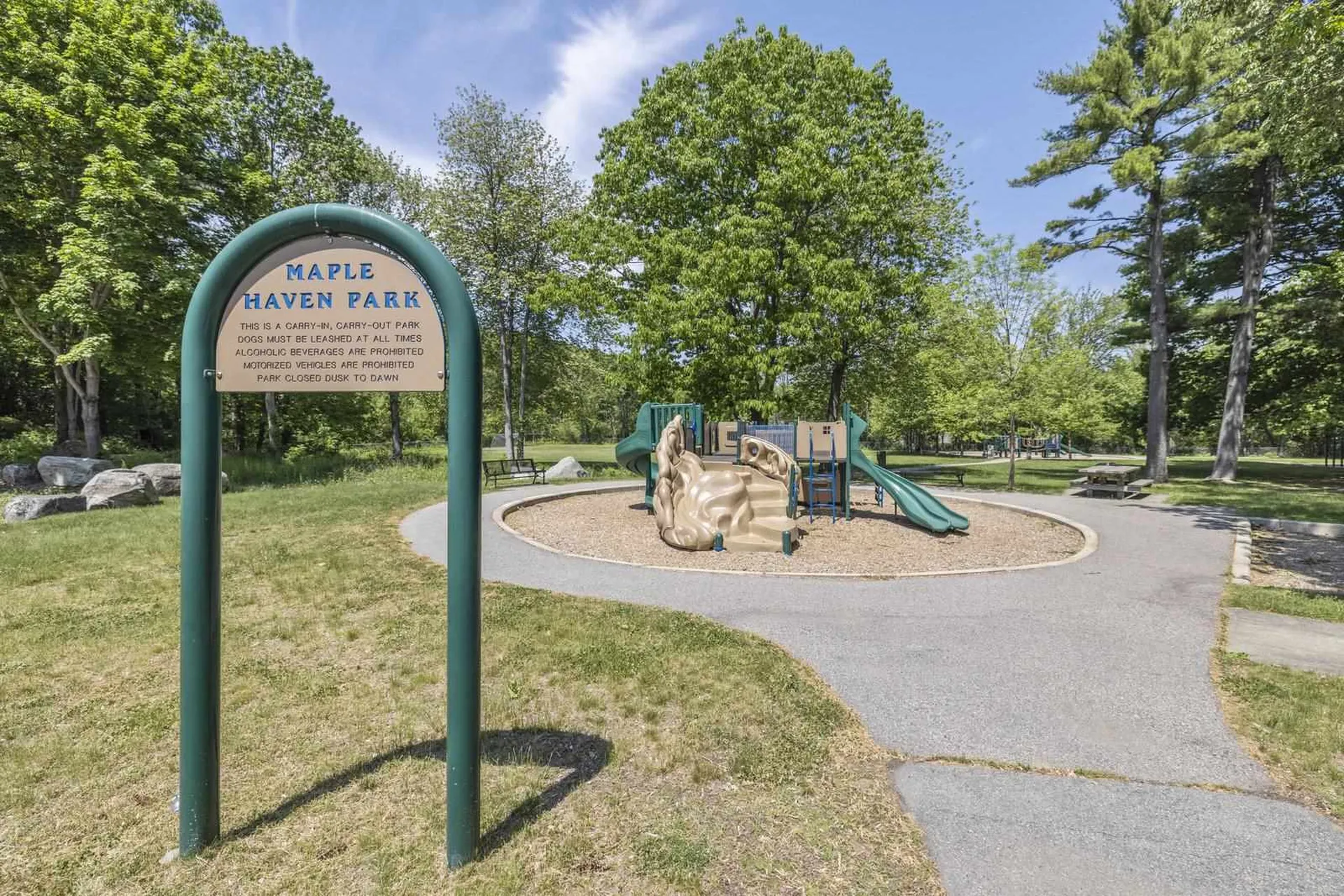 26 Suzanne Drive Portsmouth NH 03801