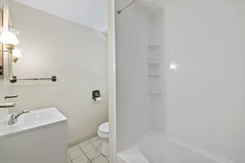 26 Suzanne Drive Portsmouth NH 03801