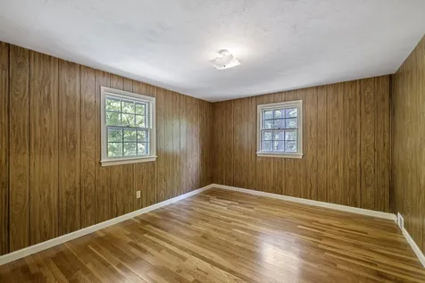 26 Suzanne Drive Portsmouth NH 03801