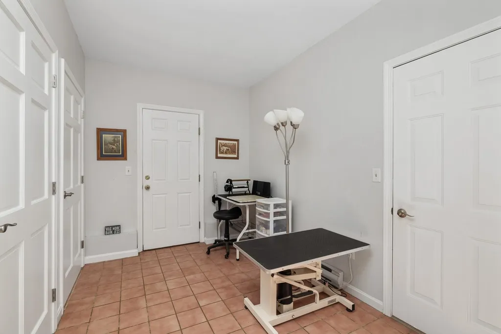 7 Coombs Farm Road Greenland NH 03840