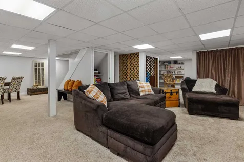 7 Coombs Farm Road Greenland NH 03840