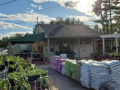 252 Middle Road Tuftonboro NH 03816