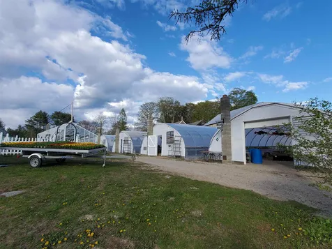 252 Middle Road Tuftonboro NH 03816