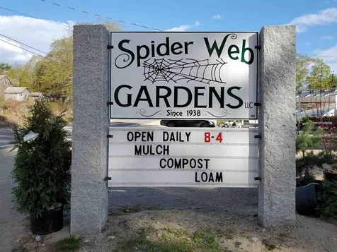 252 Middle Road Tuftonboro NH 03816