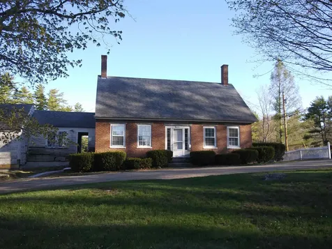 252 Middle Road Tuftonboro NH 03816