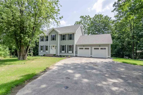 102 N Policy Street Salem NH 03079