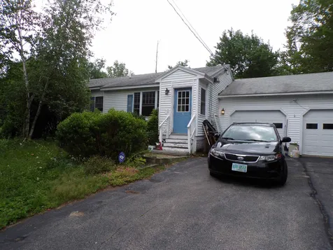 23 Canterbury Road Chichester NH 03258
