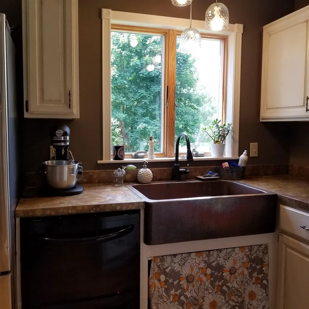 64 Oak Street Newport NH 03773